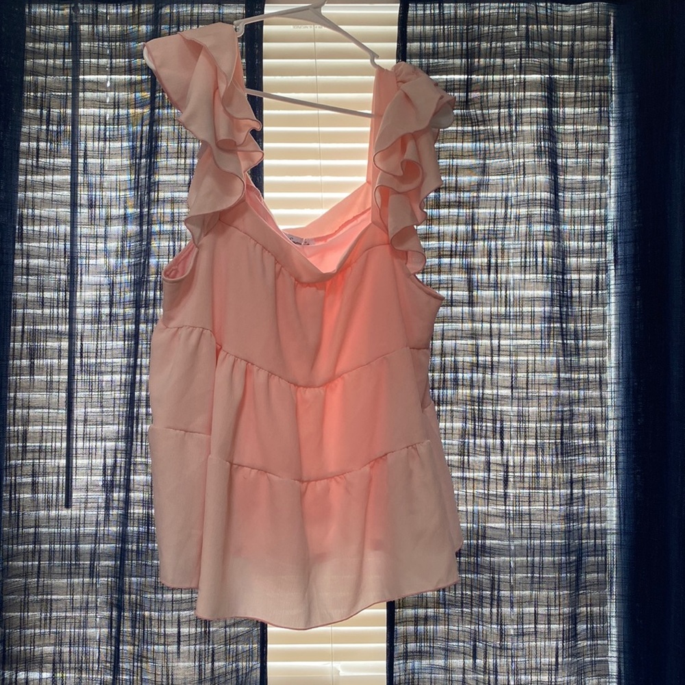 NWT Emory park pink tiered flounce blouse size L